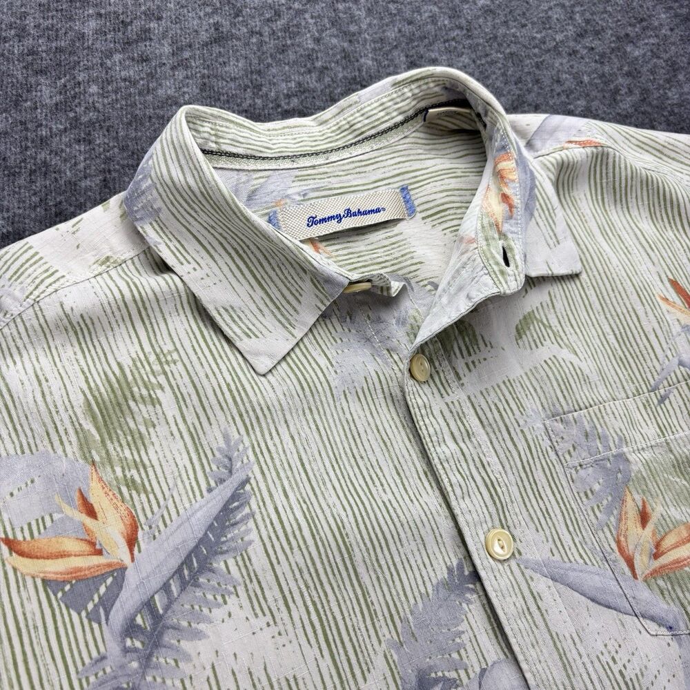 Tommy Bahama Mens M 100% Silk Hawaiian Shirt Tropical Palm Bird of Paradise